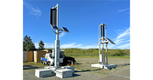 チャレナジー、寒冷地のレジリエンス強化につながる可搬式基礎型「小型風力発電機」を北海道へ初導入